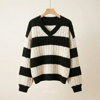 Elyora Mareen – Women’s Sweater