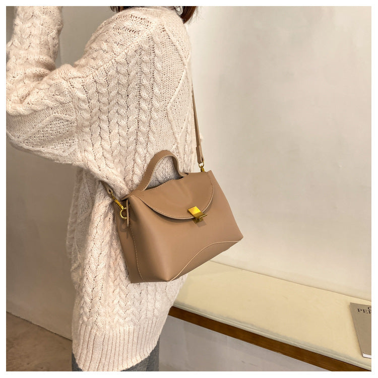 handtasche, damentasche, ledertasche, elegante tasche, luxus tasche
