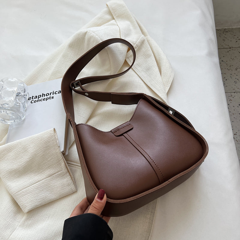 handtasche, damentasche, ledertasche, elegante tasche, luxus tasche
