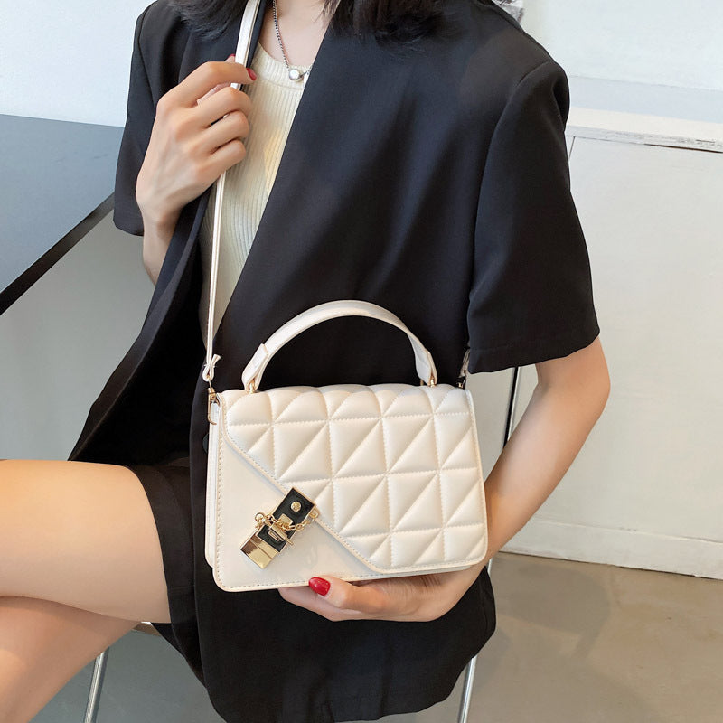 handtasche, damentasche, ledertasche, elegante tasche, luxus tasche
