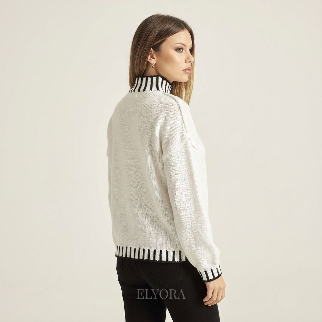 Elyora Caelum – Women’s Sweater